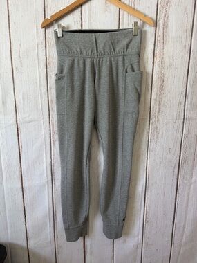 Nike Women's Dri-Fit Flow Hyper Yoga Training Jogger
Pants Gray Size M